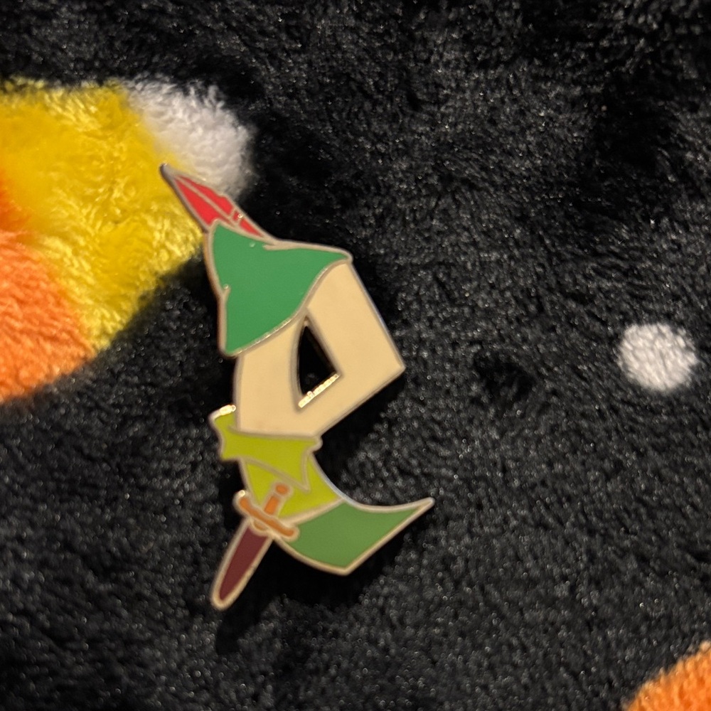 Vintage Peter Pan pin